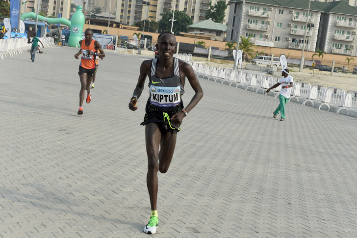 Abraham Kiptum bat le record du monde du semi marathon
