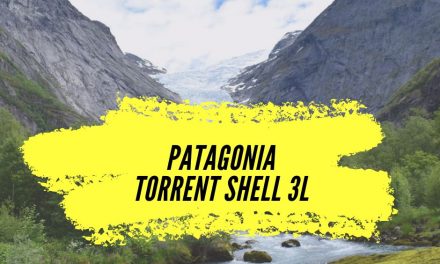 Veste Patagonia Torrent Shell 3L, notre avis sur la veste de randonnée au meilleur rapport qualité-prix du marché.