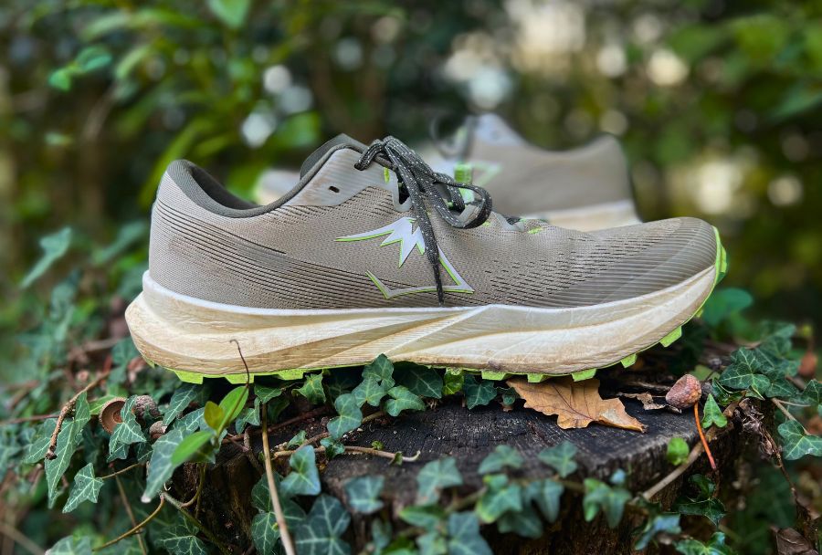 chaussure-trail-asics-fuji