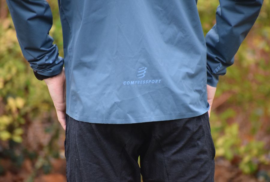 veste-trail-compressport