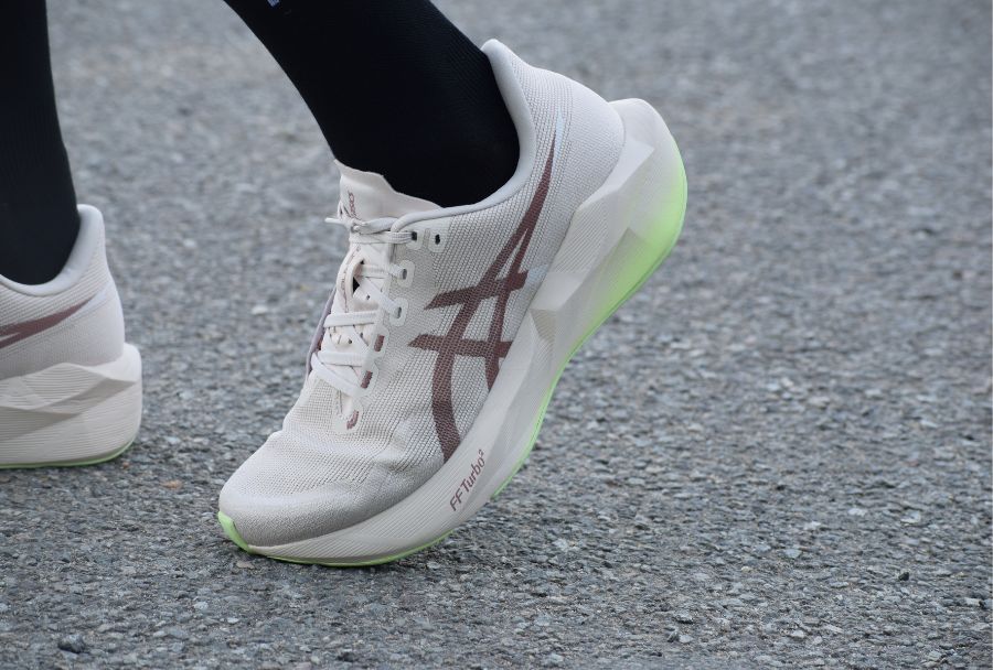 running-polyvalente-asics