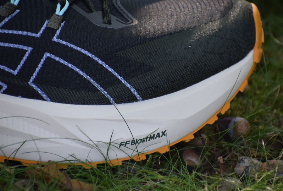 mousse-blastmax-asics